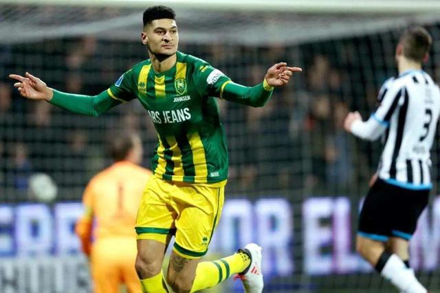 墨菲34分鹈鹕大胜猛龙41分 魔术力克黄蜂4连胜