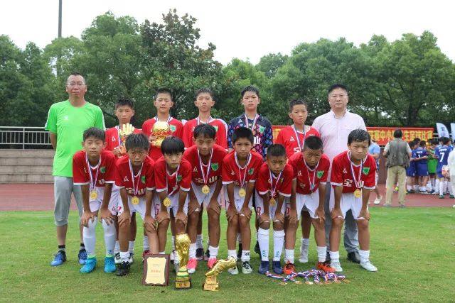 姜至鹏传中造对方乌龙 三镇1-0领先浦项